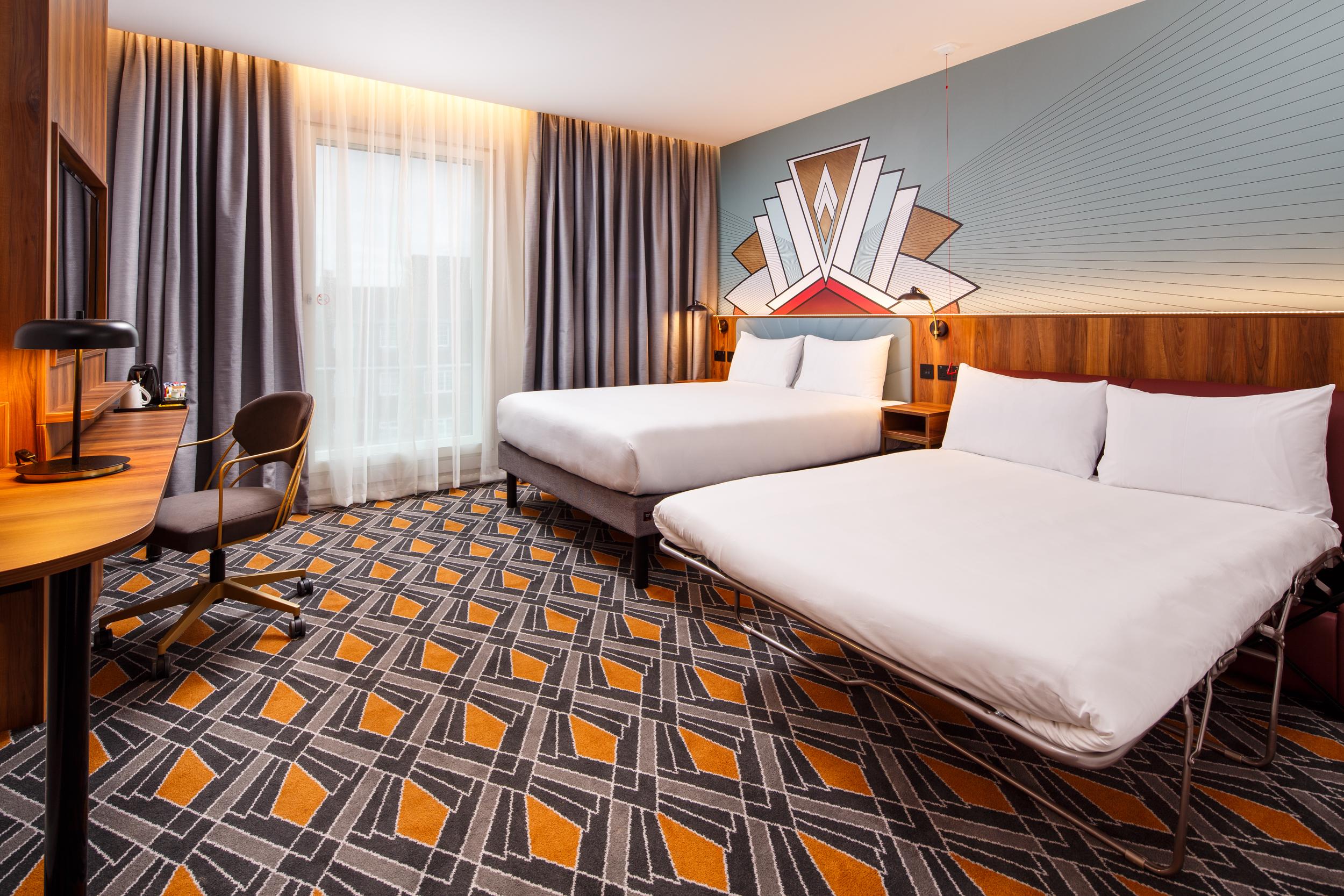 Ibis Styles London Heathrow East Hotel Hounslow Eksteriør billede